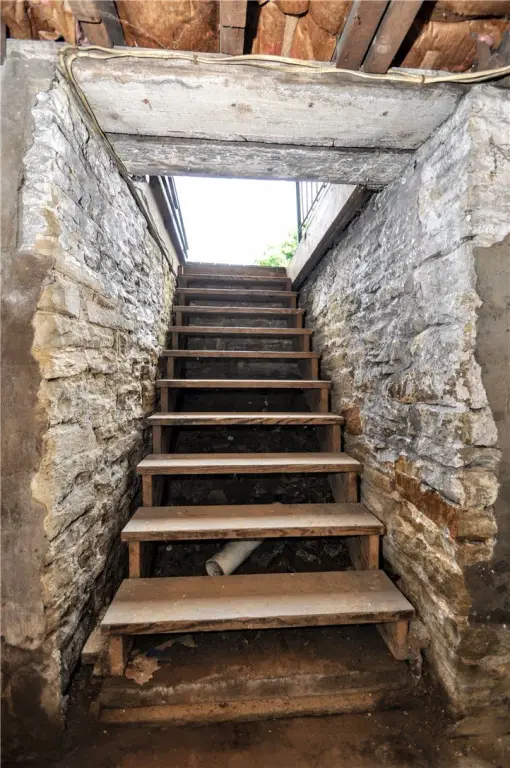 Picture 33