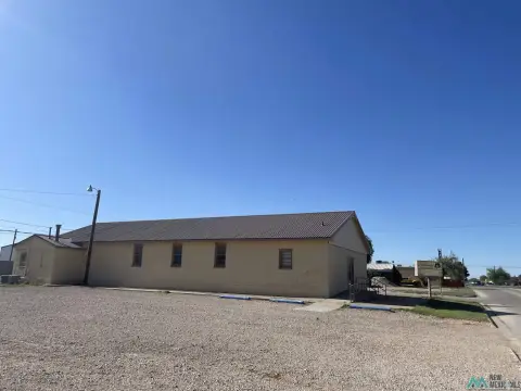 Commercial Property on Corner Lot