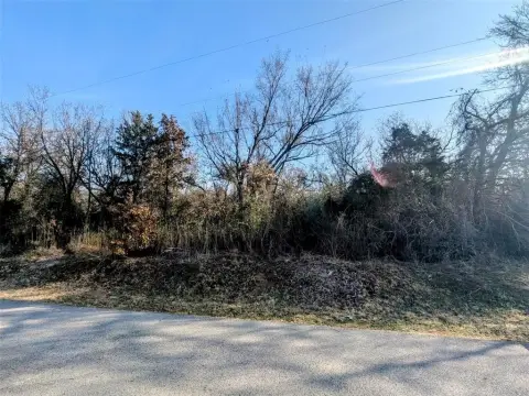 Residential Lot in Spencer, OK