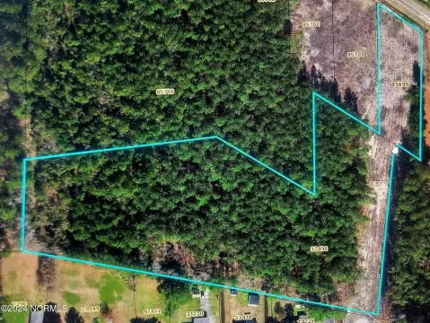 Residential Land in Chicod District