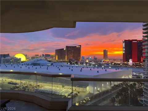 Luxury High-Rise Condo with Strip Views