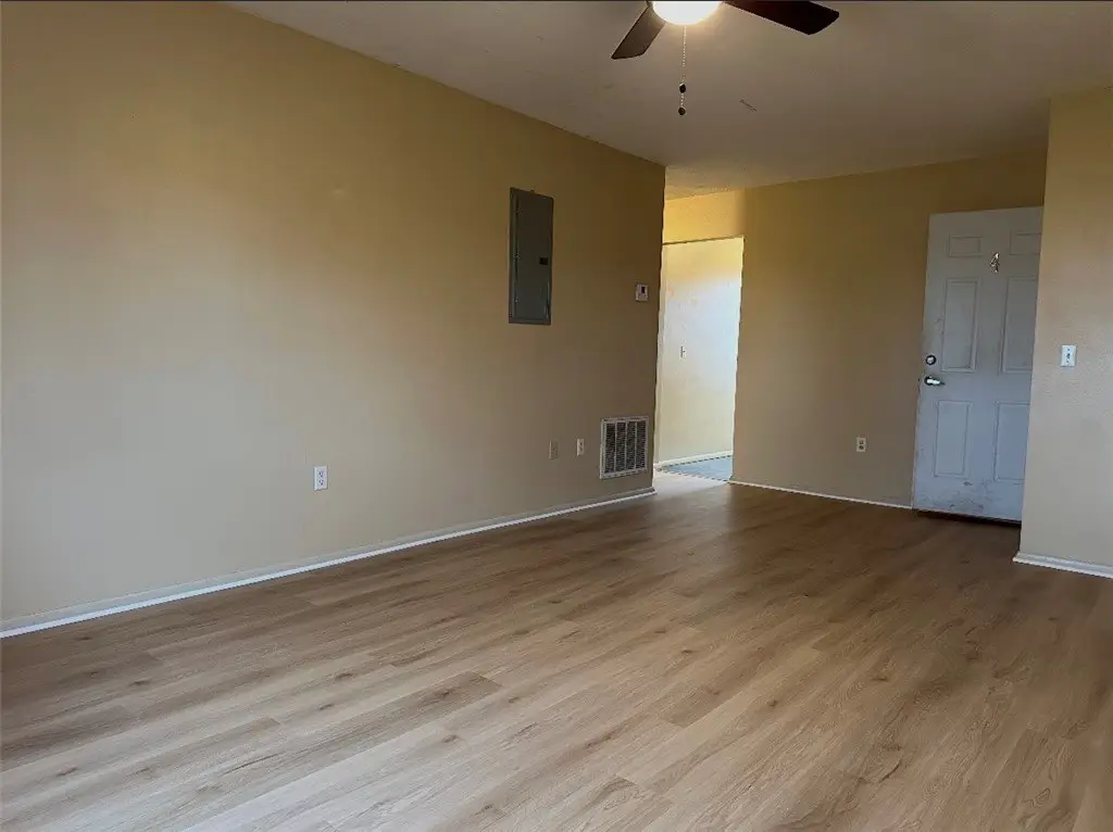 Picture 23
