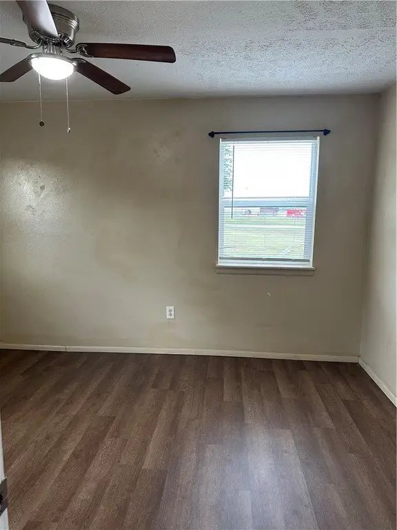 Picture 36