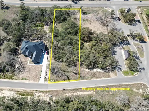Residential Lot in Belle Oaks