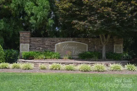 Residential Land in Henrys Glen