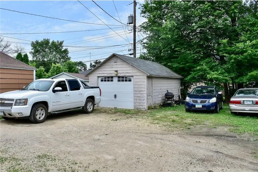 Picture 30