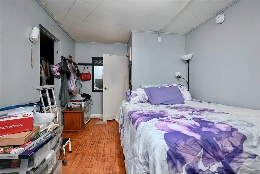 Picture 12