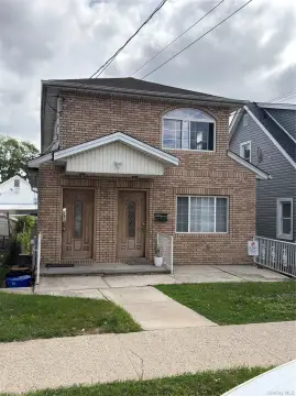 Two-Unit Duplex with Unfinished Basement