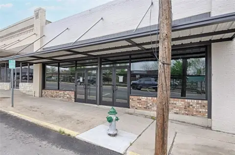 Downtown Greenville Retail/Restaurant Opportunity