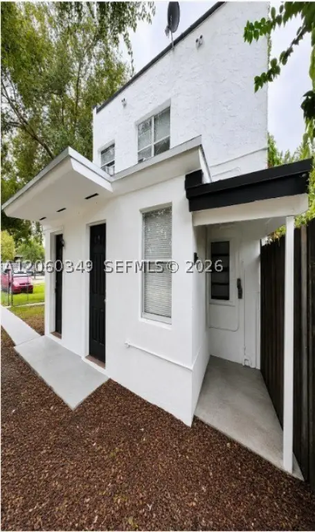 Picture 12