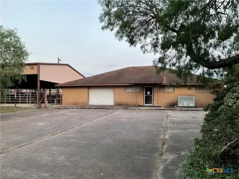 Turnkey Veterinary Clinic Opportunity