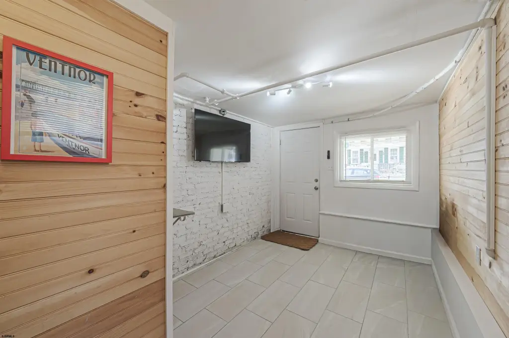Picture 8