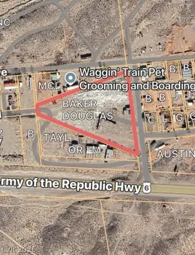 Land in East Tonopah