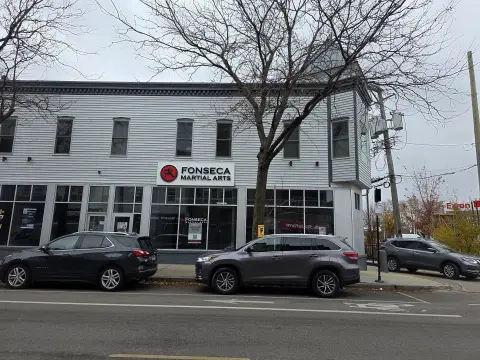 Roscoe Village Retail/Office Space