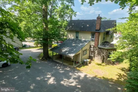 Mixed-Use Property in Wayne, PA