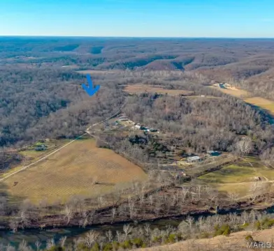 Unrestricted Land Near Niangua River