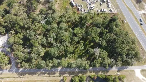 Commercial Land in Chiefland, FL
