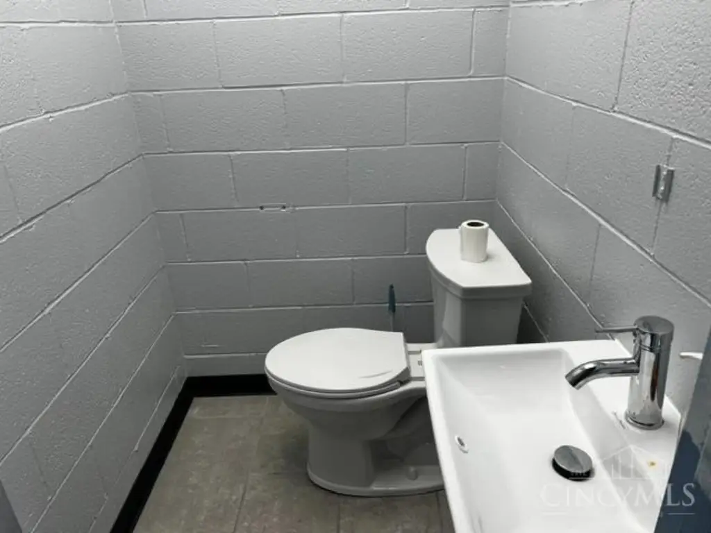 Picture 4