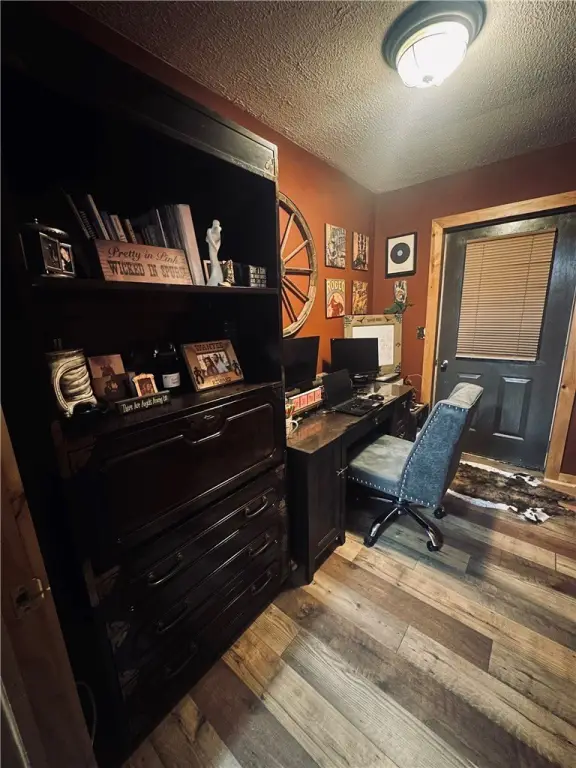 Picture 19