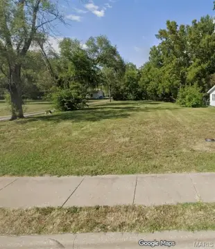 Residential Land on Pontoon Road
