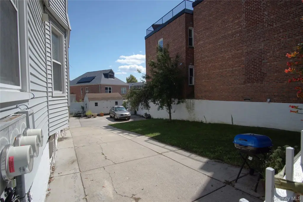 Picture 19