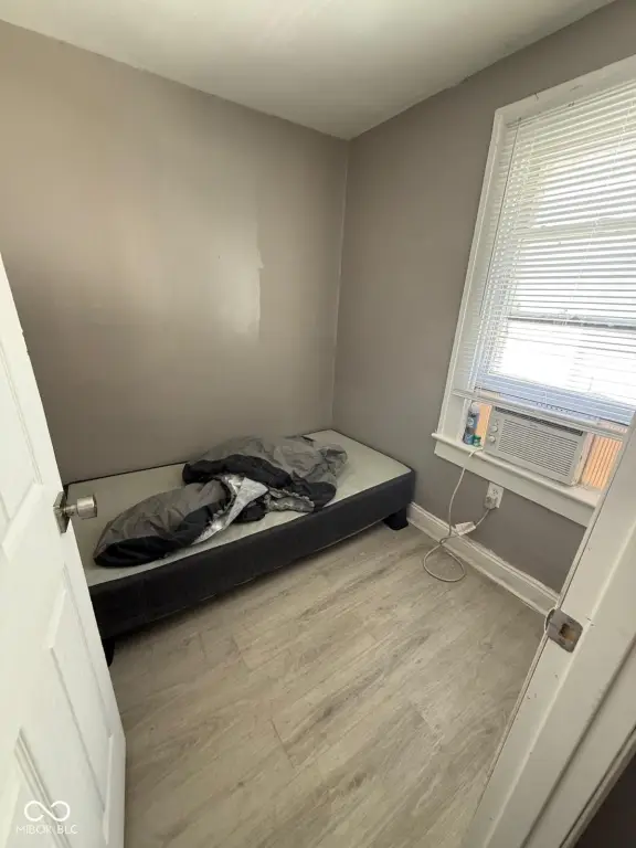 Picture 6