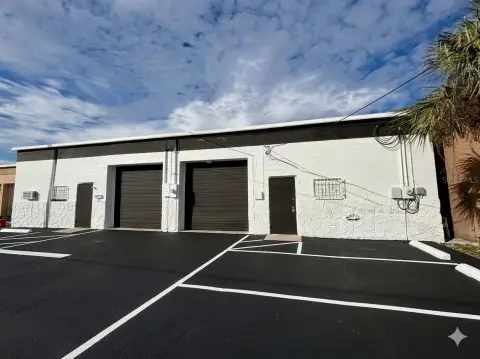 Two-Unit Warehouse with Office Areas