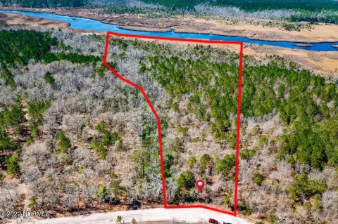 Goose Creek Frontage Land