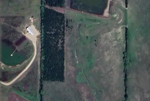 Paris, Texas 10-Acre Land