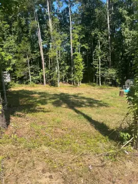 Residential Lot in Bracey, VA