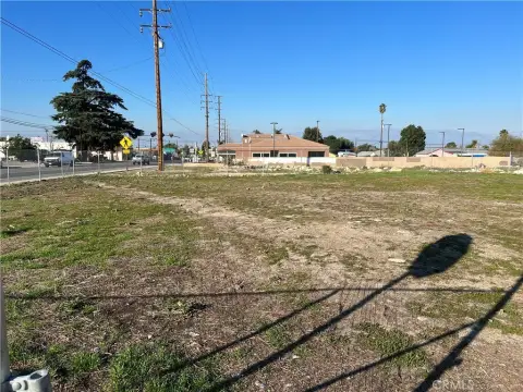 Prime Commercial Corner Lot