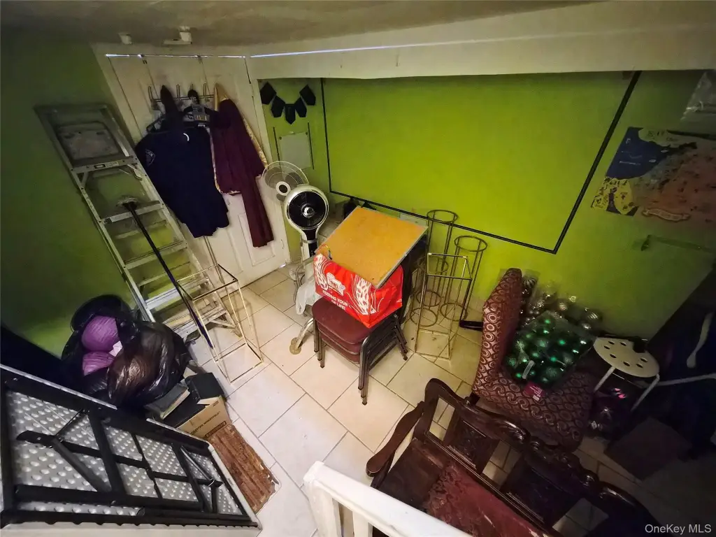Picture 16