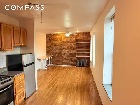 Commercial Space on Park Avenue