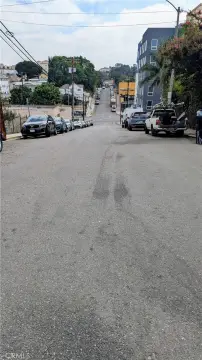 Los Angeles Triplex For Sale