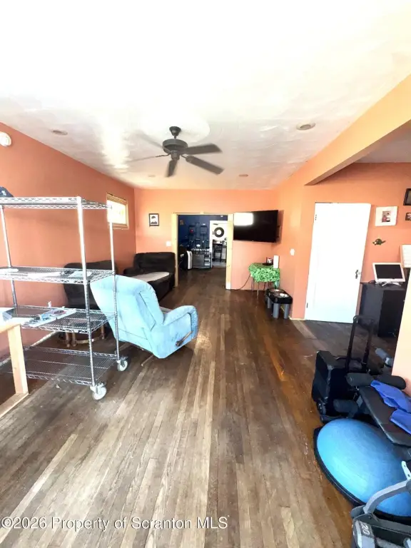 Picture 9