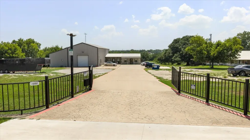 Picture 7