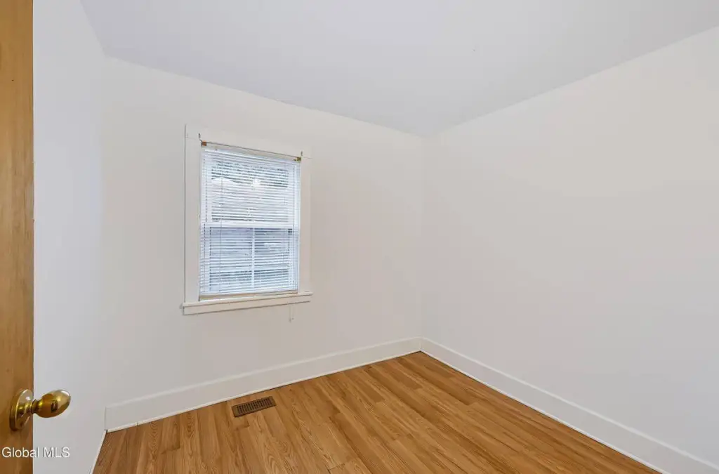 Picture 23
