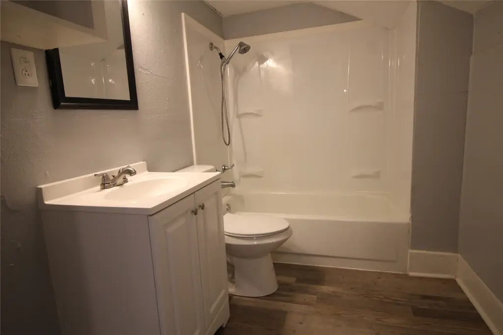 Picture 9