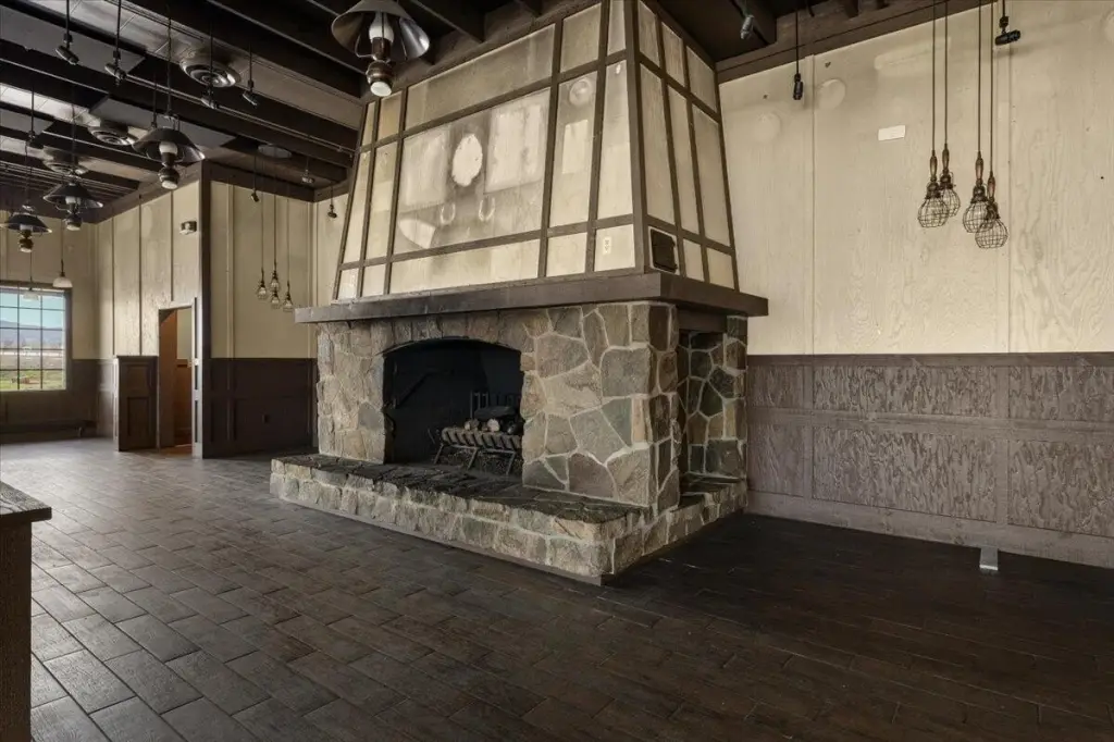 Picture 19
