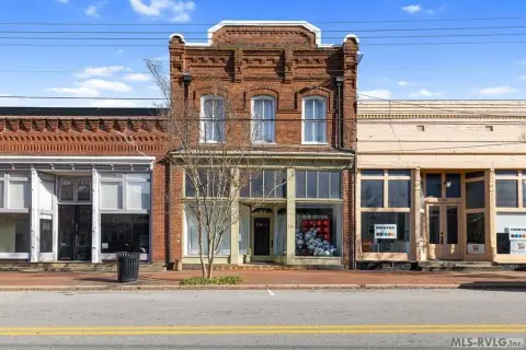 Restored Mixed-Use Property, Historic Downtown