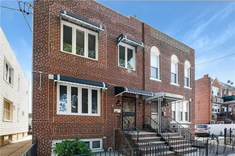 Brooklyn Multi-Unit Ranch with Basement