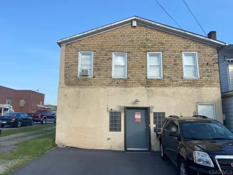 Commercial Property with Apartment Rental