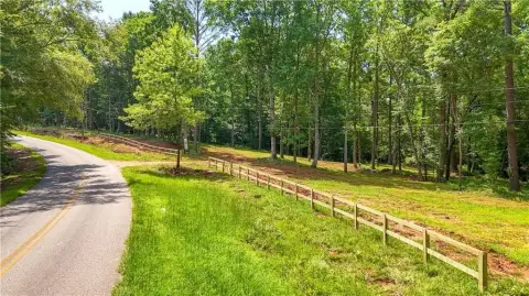 Picturesque Lot in Swingle Creek Estates