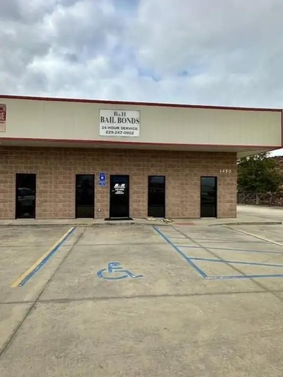 1450 Madison Hwy, Valdosta, GA 31601