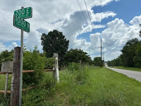 Corner Lot in Bridgeport, IL
