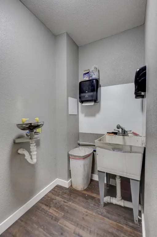 Picture 18