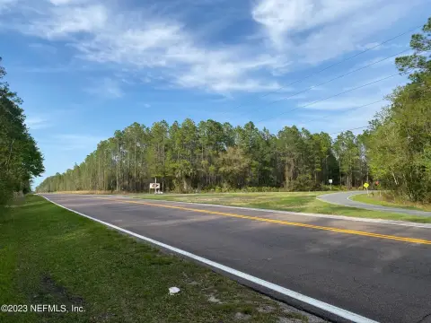 Prime Corner Land in Interlachen