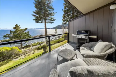 Tahoe Living at Crystal Shores
