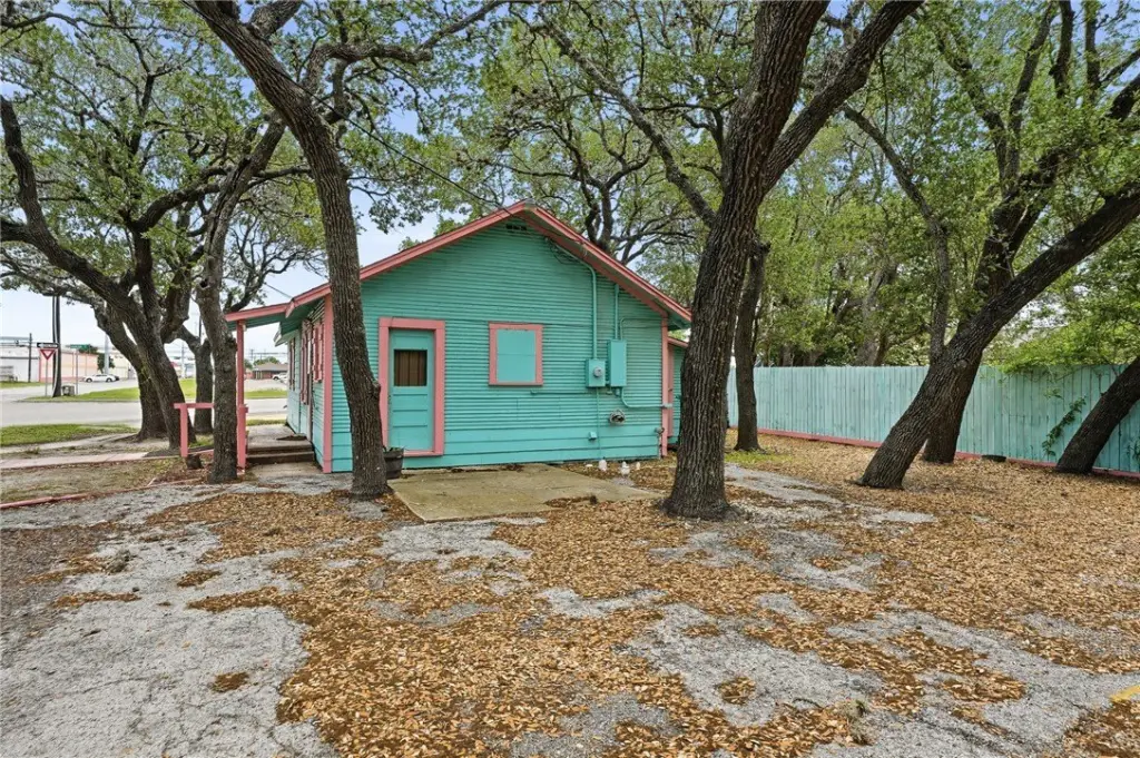 Picture 18