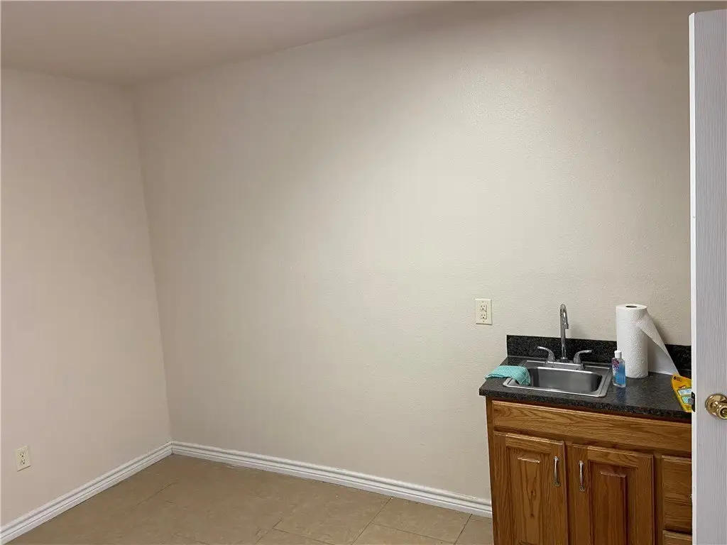 Picture 12